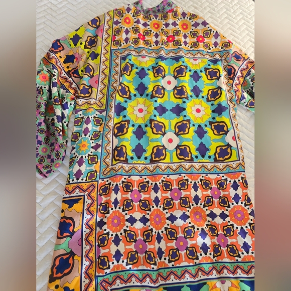 Zara Colorful Floral Kimono Robe - Picture 10 of 12